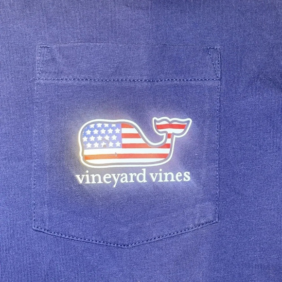 Vineyard Vines size medium short sleeve Americana fishing T shirt rooted in - Picture 2 of 5